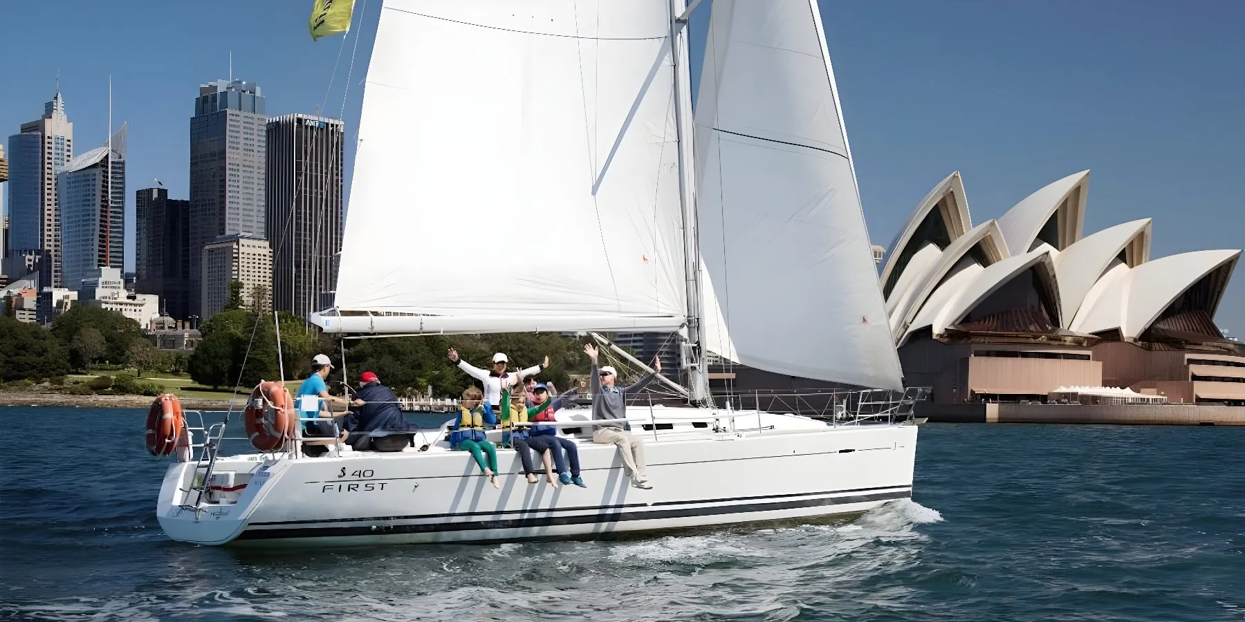 Beneteau First 40
